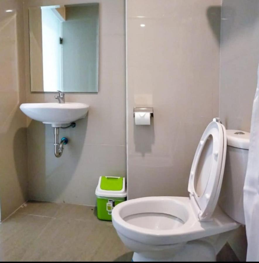 Cendana Coliving Solo Baru Hotel Buitenkant foto